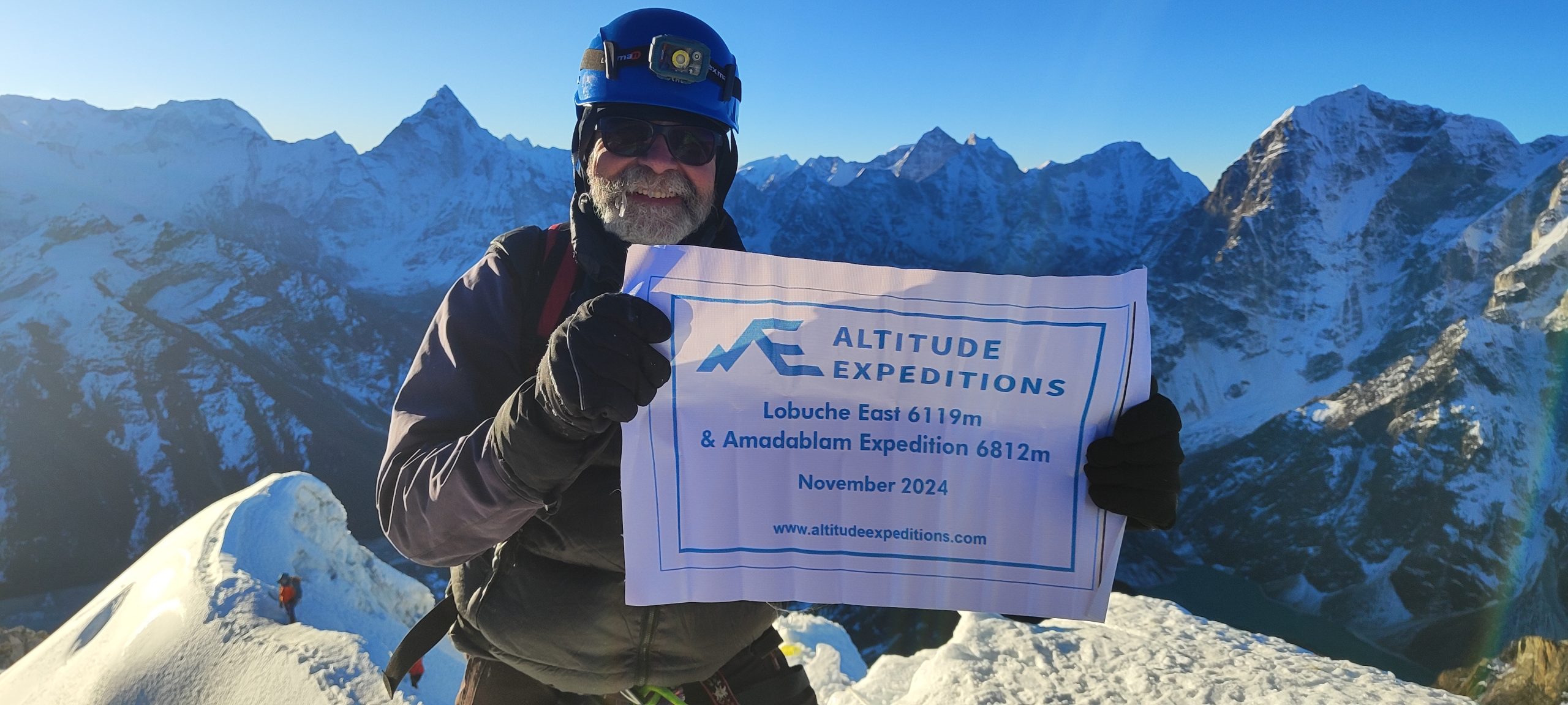 East lobuche Peak Summit