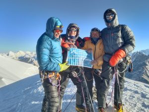 Summit Photo: Mera peak 6476m