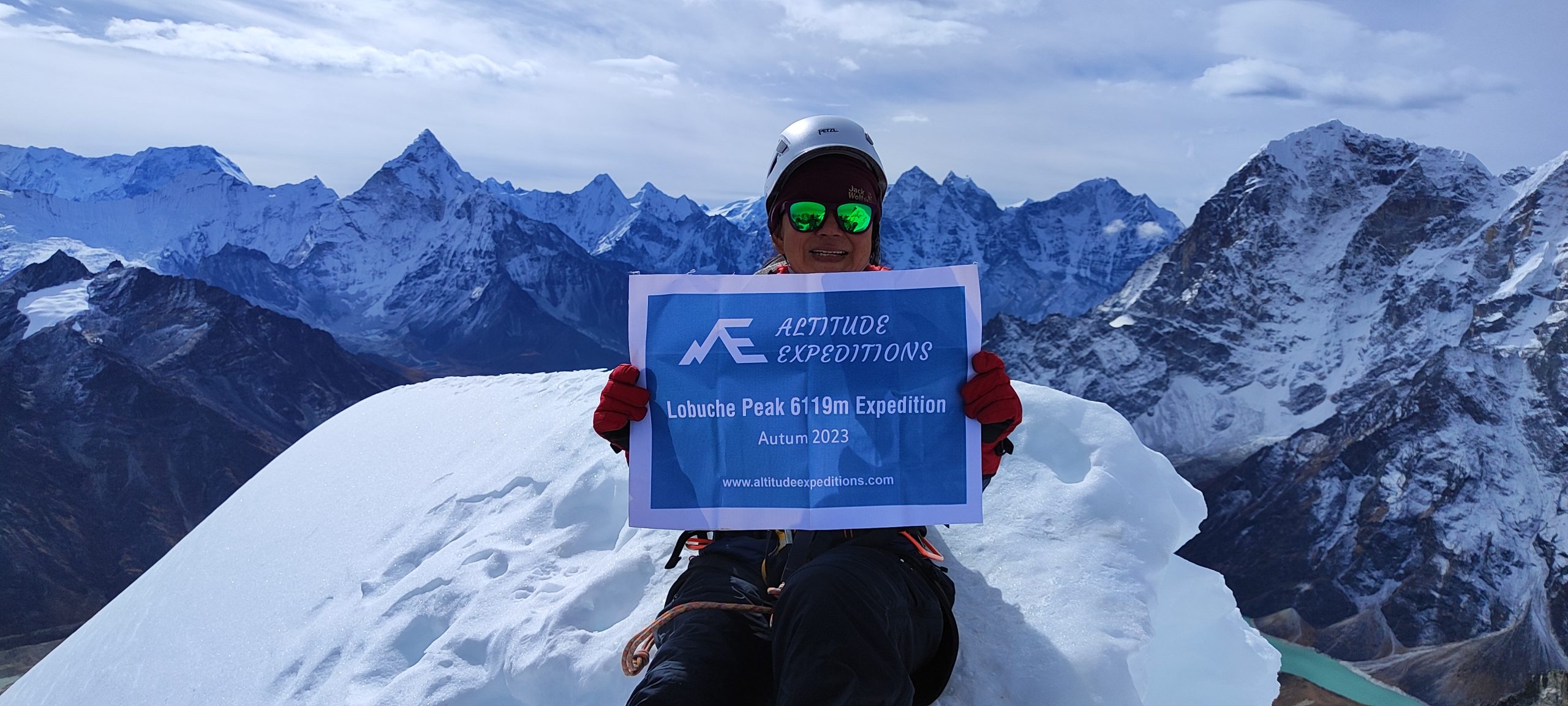 Summit Lobuche peak 6119m via Gokyo 4700m & Chola Pass 5268m with EBC on 1 Nov 2023